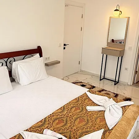 Villa-sleeps 8-parking-pool-bbq Willa Dalyan