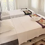 Villa-sleeps 8-parking-pool-bbq