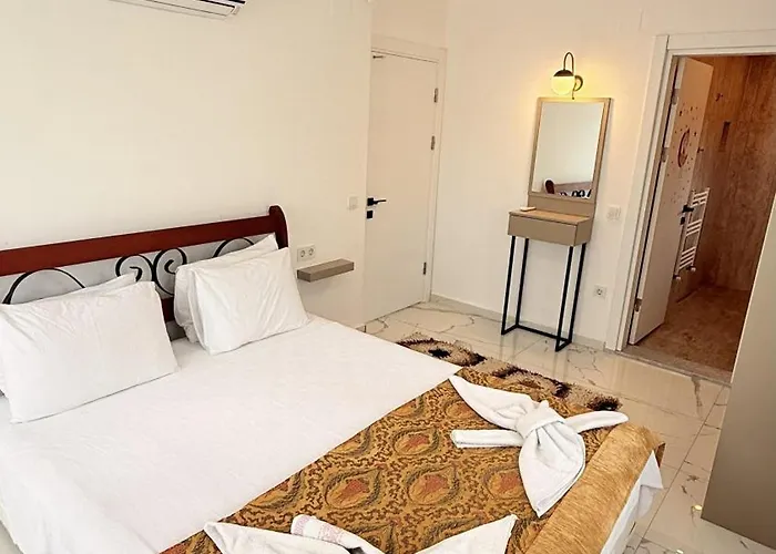 Villa-sleeps 8-parking-pool-bbq Βίλα